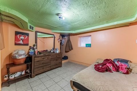 Tiny photo for 6933 S Michigan Avenue, Chicago, IL 60637 (MLS # 12519113)