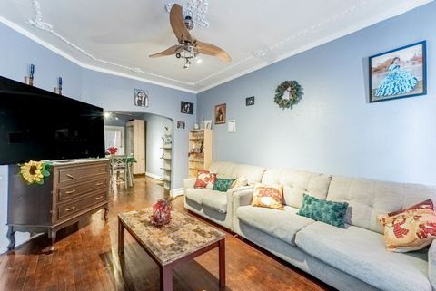 Tiny photo for 6933 S Michigan Avenue, Chicago, IL 60637 (MLS # 12519113)