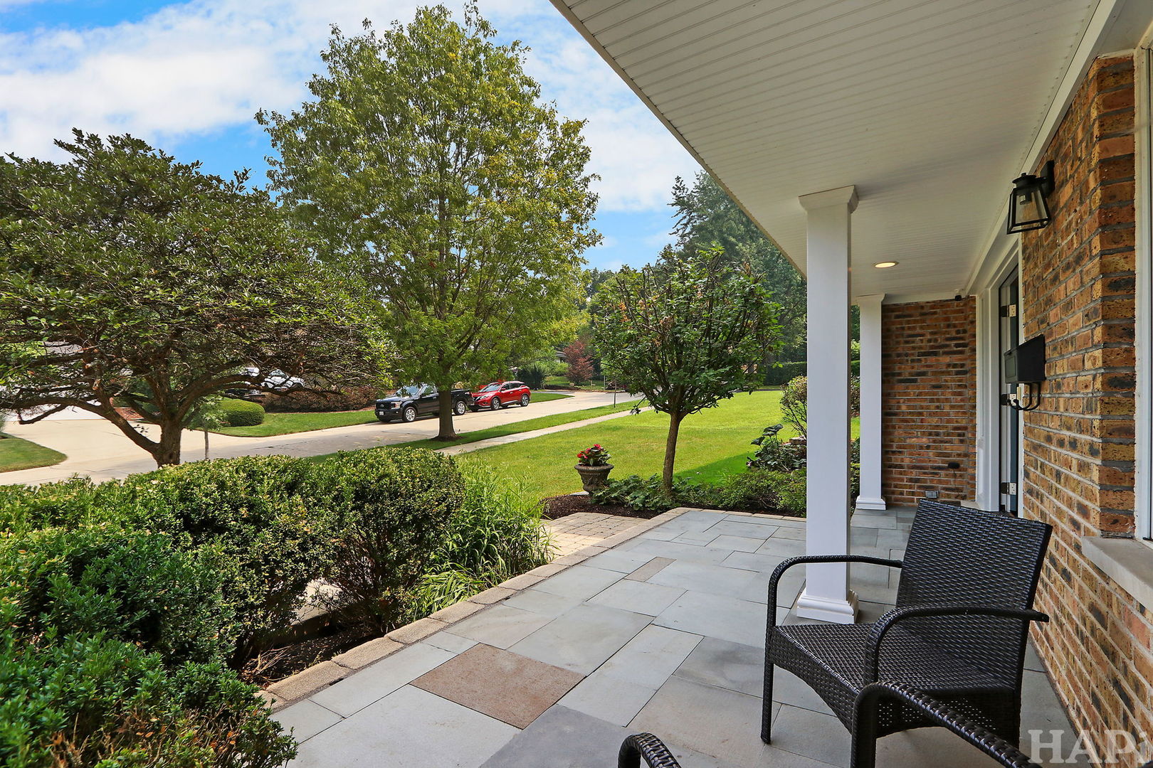 1423 Woodhill Drive