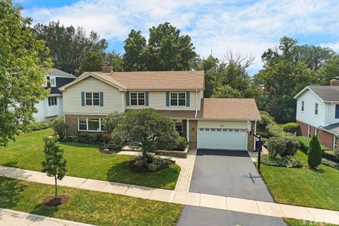 Tiny photo for 1423 Woodhill Drive, Northbrook, IL 60062 (MLS # 12419702)