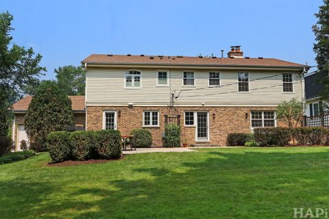 Tiny photo for 1423 Woodhill Drive, Northbrook, IL 60062 (MLS # 12419702)