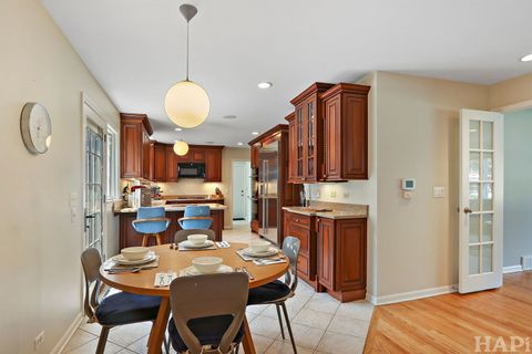 Tiny photo for 1423 Woodhill Drive, Northbrook, IL 60062 (MLS # 12419702)