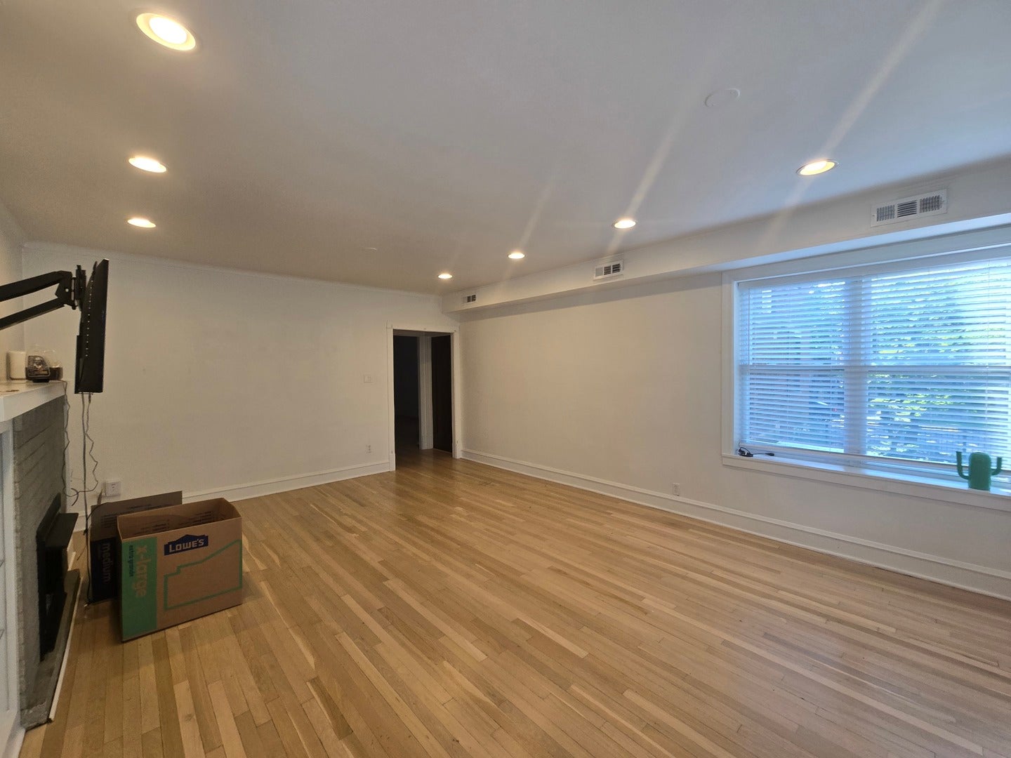 2255 W Huron Avenue 1F
