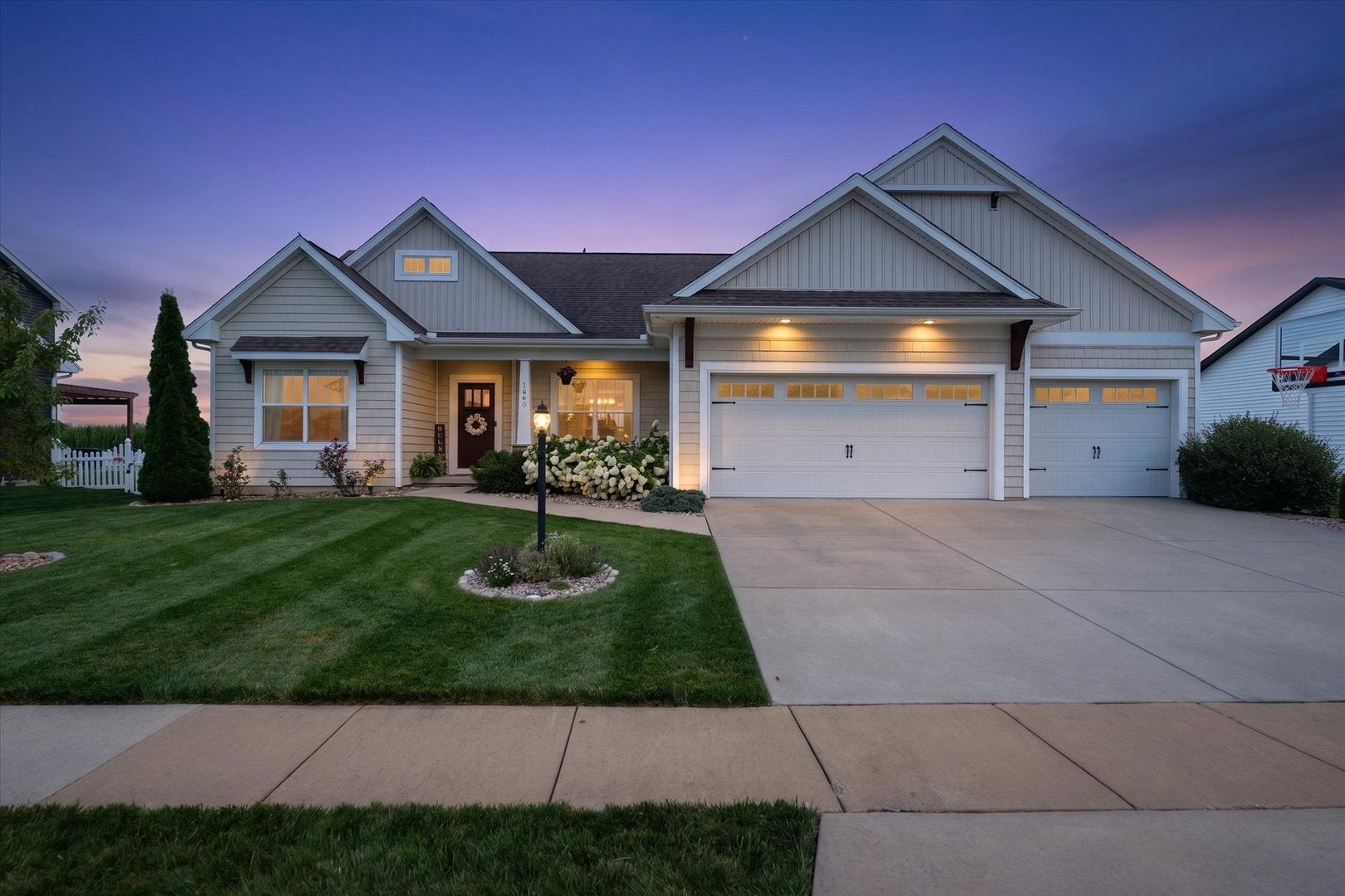 1203 Morningside Lane