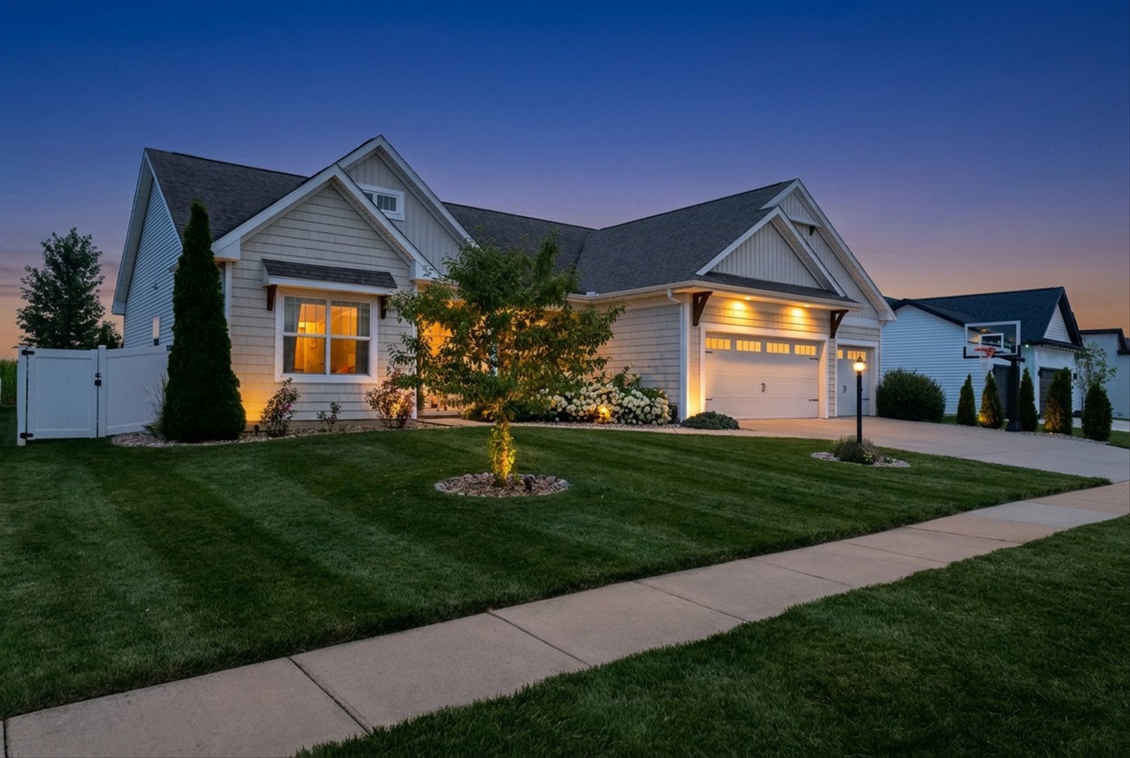 1203 Morningside Lane