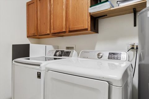 Tiny photo for 21429 W Sycamore Court, Plainfield, IL 60544 (MLS # 12580362)