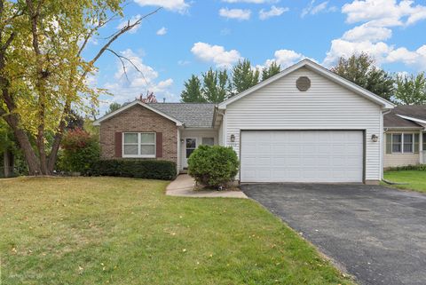 1212 Loren Drive DeKalb IL 60115