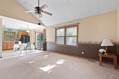 Tiny photo for 1212 Loren Drive, DeKalb, IL 60115 (MLS # 12498922)