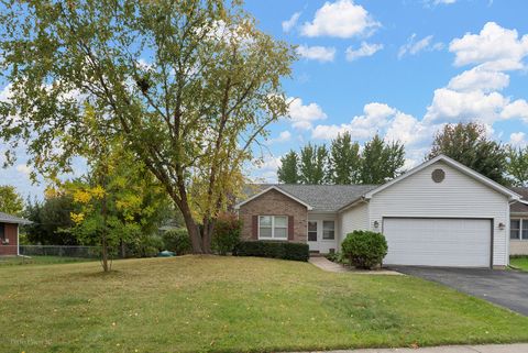 Tiny photo for 1212 Loren Drive, DeKalb, IL 60115 (MLS # 12498922)