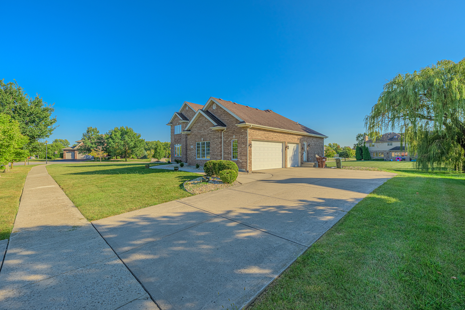 22430 Woodland Lane