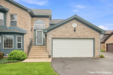 Photo of 624 Kresswood Drive #D, McHenry, IL 60050 (MLS # 12736074)