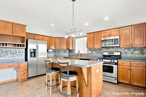 Tiny photo for 624 Kresswood Drive #D, McHenry, IL 60050 (MLS # 12736074)