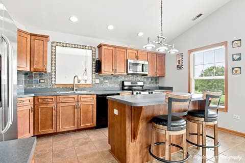 Tiny photo for 624 Kresswood Drive #D, McHenry, IL 60050 (MLS # 12736074)