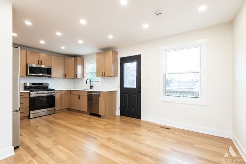 Tiny photo for 10521 Fitzsimmons Drive, Palos Park, IL 60464 (MLS # 12591170)