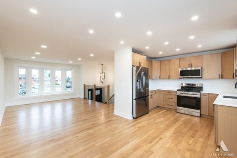 Tiny photo for 10521 Fitzsimmons Drive, Palos Park, IL 60464 (MLS # 12591170)