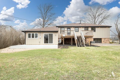 Tiny photo for 10521 Fitzsimmons Drive, Palos Park, IL 60464 (MLS # 12591170)