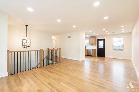 Tiny photo for 10521 Fitzsimmons Drive, Palos Park, IL 60464 (MLS # 12591170)