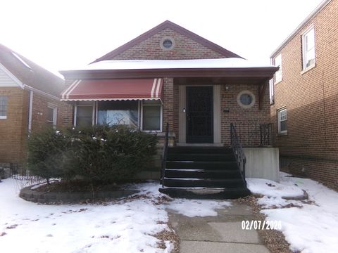 Tiny photo for 8936 S Jeffery Boulevard, Chicago, IL 60617 (MLS # 12549452)