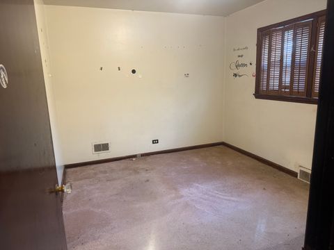 Tiny photo for 8936 S Jeffery Boulevard, Chicago, IL 60617 (MLS # 12549452)