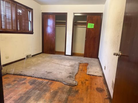 Tiny photo for 8936 S Jeffery Boulevard, Chicago, IL 60617 (MLS # 12549452)