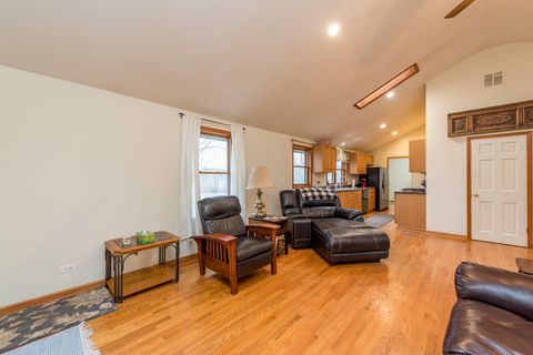 Tiny photo for 35861 N Fuller Road, Gurnee, IL 60031 (MLS # 12518483)