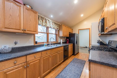 Tiny photo for 35861 N Fuller Road, Gurnee, IL 60031 (MLS # 12518483)