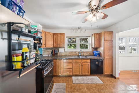Tiny photo for 1160 Bramble Avenue, Bolingbrook, IL 60490 (MLS # 12628815)