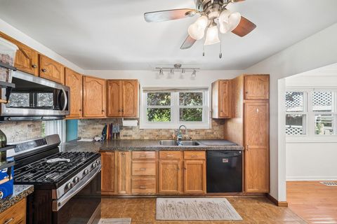 Tiny photo for 1160 Bramble Avenue, Bolingbrook, IL 60490 (MLS # 12628815)