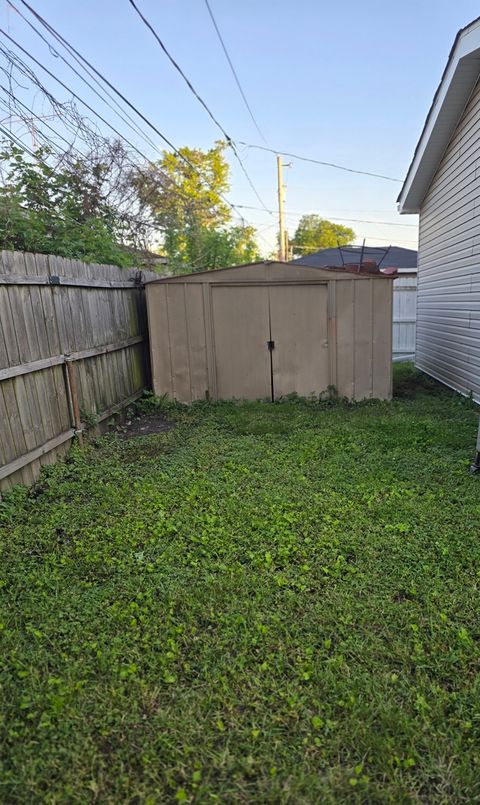 Tiny photo for 927 24th Avenue, Bellwood, IL 60104 (MLS # 12664427)