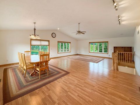 Tiny photo for 5782 N Brown Road, Dakota, IL 61018 (MLS # 12496386)