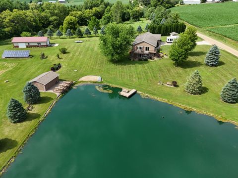Tiny photo for 5782 N Brown Road, Dakota, IL 61018 (MLS # 12496386)
