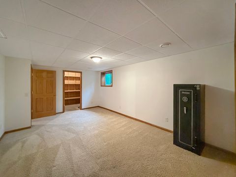 Tiny photo for 5782 N Brown Road, Dakota, IL 61018 (MLS # 12496386)