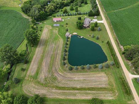 Tiny photo for 5782 N Brown Road, Dakota, IL 61018 (MLS # 12496386)