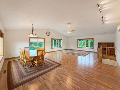 Tiny photo for 5782 N Brown Road, Dakota, IL 61018 (MLS # 12496386)