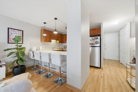 Tiny photo for 1540 N La Salle Drive #1103, Chicago, IL 60610 (MLS # 12577644)