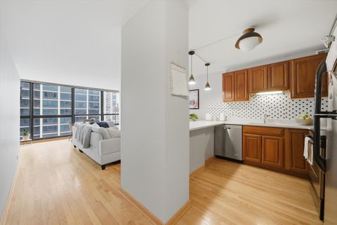 Tiny photo for 1540 N La Salle Drive #1103, Chicago, IL 60610 (MLS # 12577644)