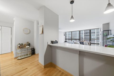 Tiny photo for 1540 N La Salle Drive #1103, Chicago, IL 60610 (MLS # 12577644)