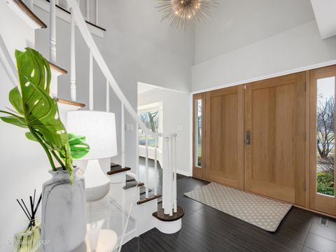 Tiny photo for 702 Courtland Circle, Western Springs, IL 60558 (MLS # 12569332)