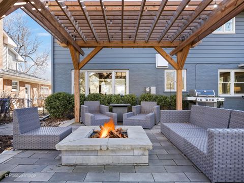 Tiny photo for 702 Courtland Circle, Western Springs, IL 60558 (MLS # 12569332)