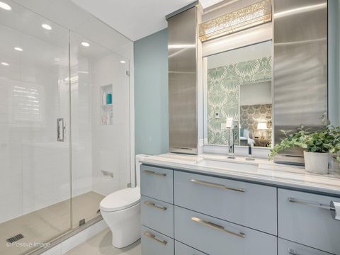 Tiny photo for 702 Courtland Circle, Western Springs, IL 60558 (MLS # 12569332)