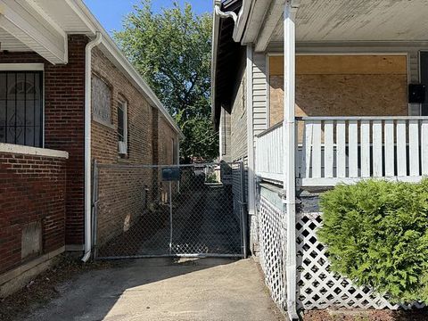 Tiny photo for 7228 S Hermitage Avenue, Chicago, IL 60636 (MLS # 12489276)