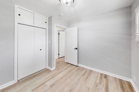 Tiny photo for 321 N Fairview Avenue, Mount Prospect, IL 60056 (MLS # 12642493)