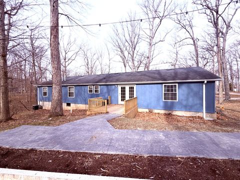 Tiny photo for 2235 Chesapeake Lane, Centralia, IL 62801 (MLS # 12575966)