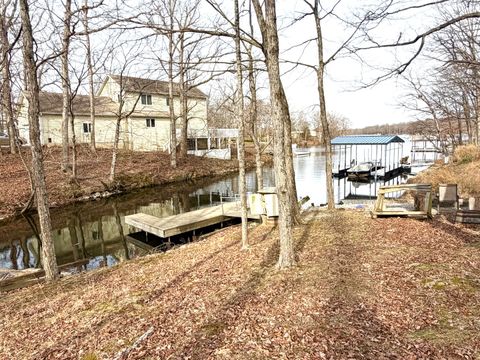 Tiny photo for 2235 Chesapeake Lane, Centralia, IL 62801 (MLS # 12575966)