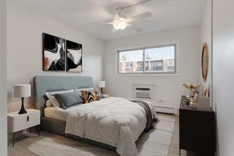Tiny photo for 1313 S Rebecca Road #113, Lombard, IL 60148 (MLS # 12425791)