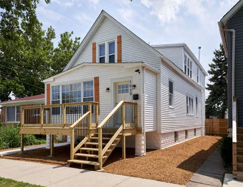 Photo of 1039 W 97th Street, Chicago, IL 60643 (MLS # 12715551)