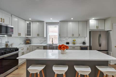 Tiny photo for 1039 W 97th Street, Chicago, IL 60643 (MLS # 12715551)