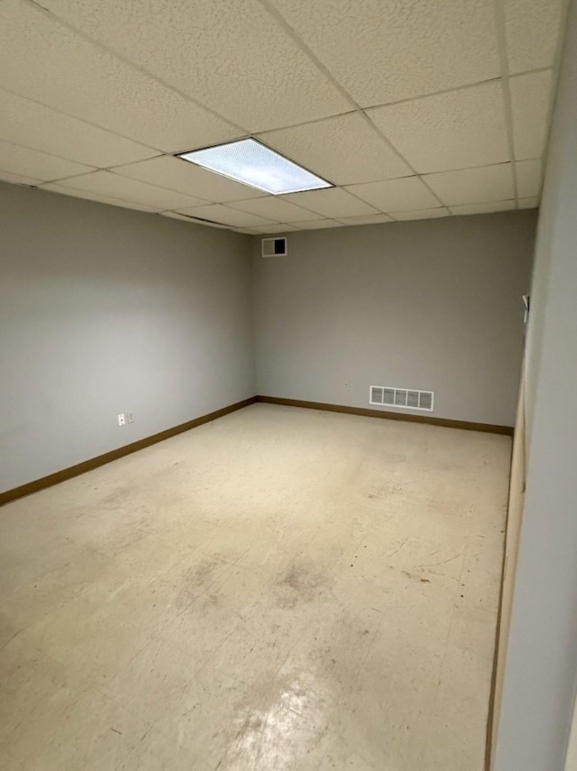 1040 W 4th Street