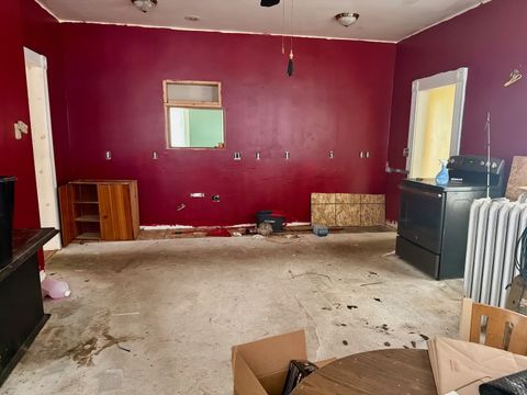 Tiny photo for 907 S PEORIA Avenue, Dixon, IL 61021 (MLS # 12570422)