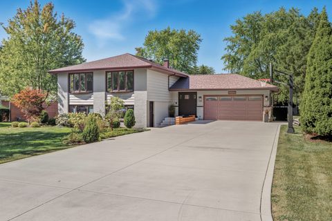 Tiny photo for 6N464 Neva Terrace, Itasca, IL 60143 (MLS # 12466926)